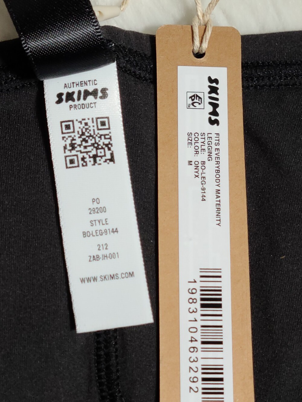 SKIMS Maternity Fits Everybody Legging Black Onyx Women Medium NEW - Picture 4 of 5
